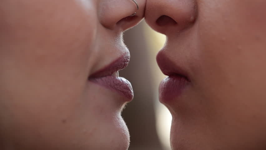 Lesbian Close Up Videos